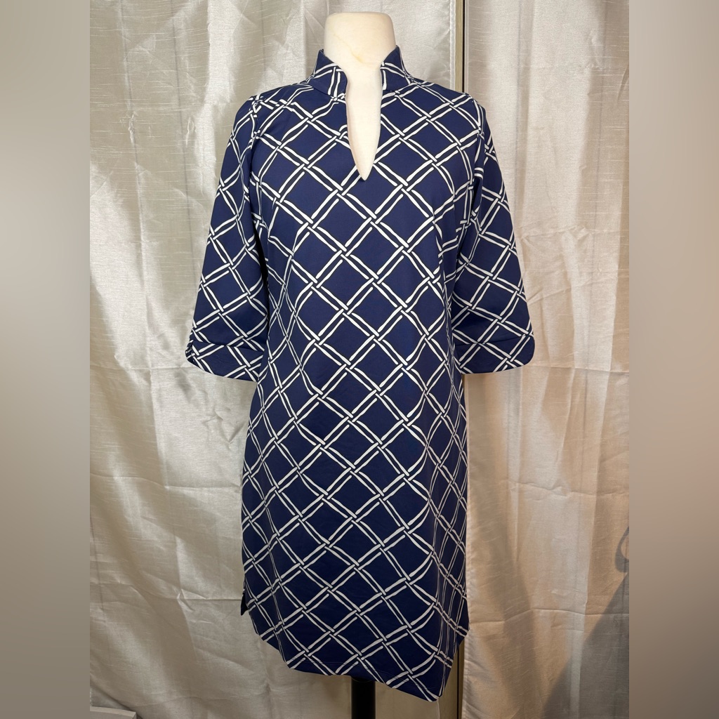 Katherine Way Navy And White Geometric Dress